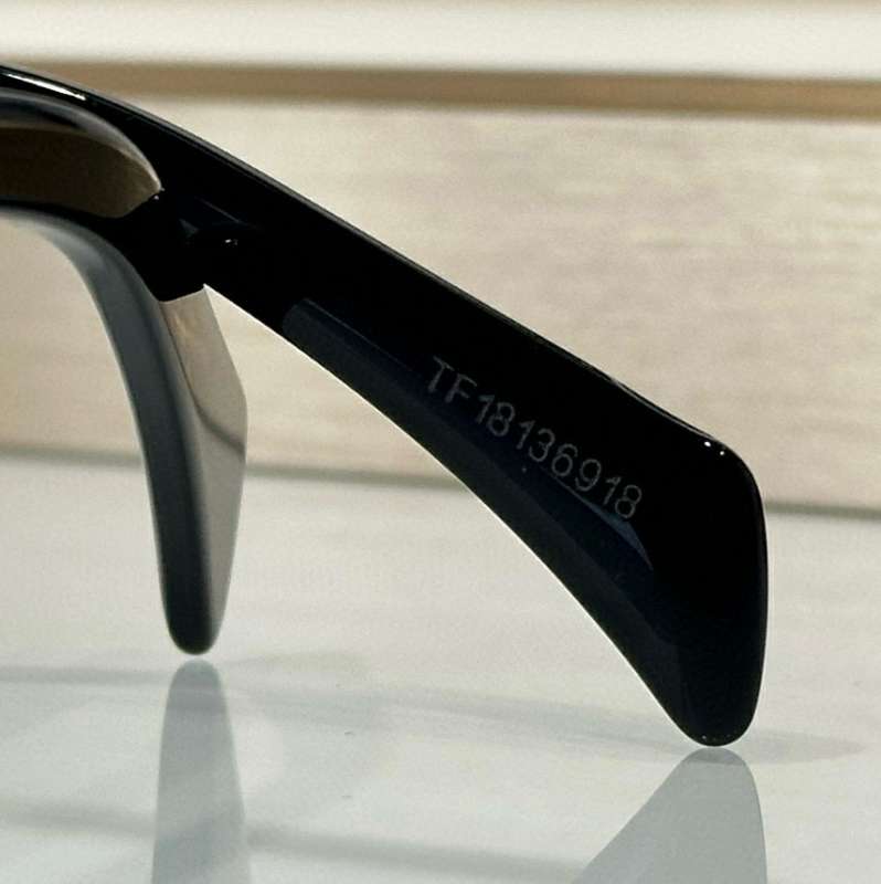 Picture of Celine Sunglasses _SKUfw56828963fw